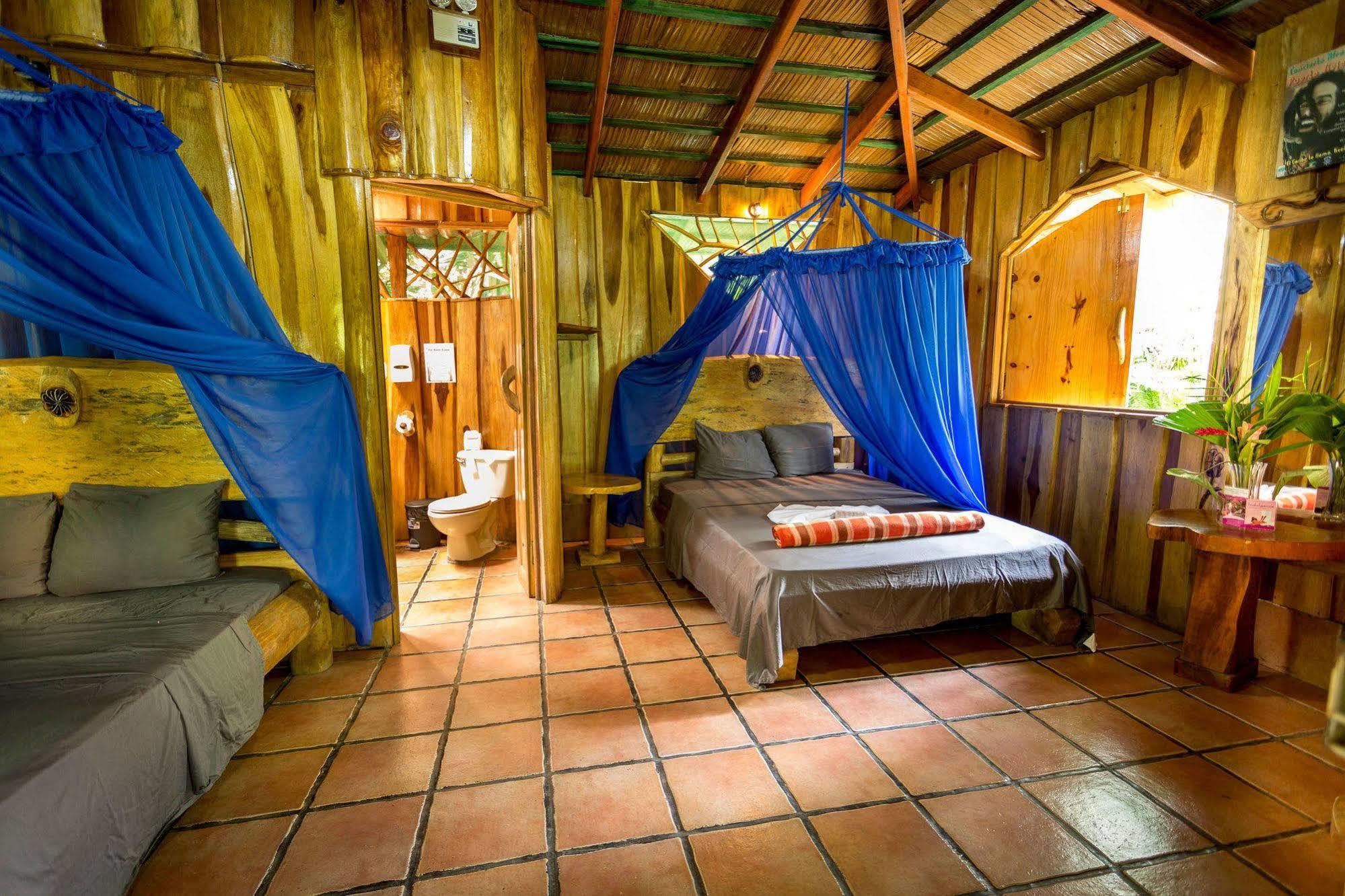 Hotel La Costa De Papito Puerto Viejo de Talamanca Exteriér fotografie
